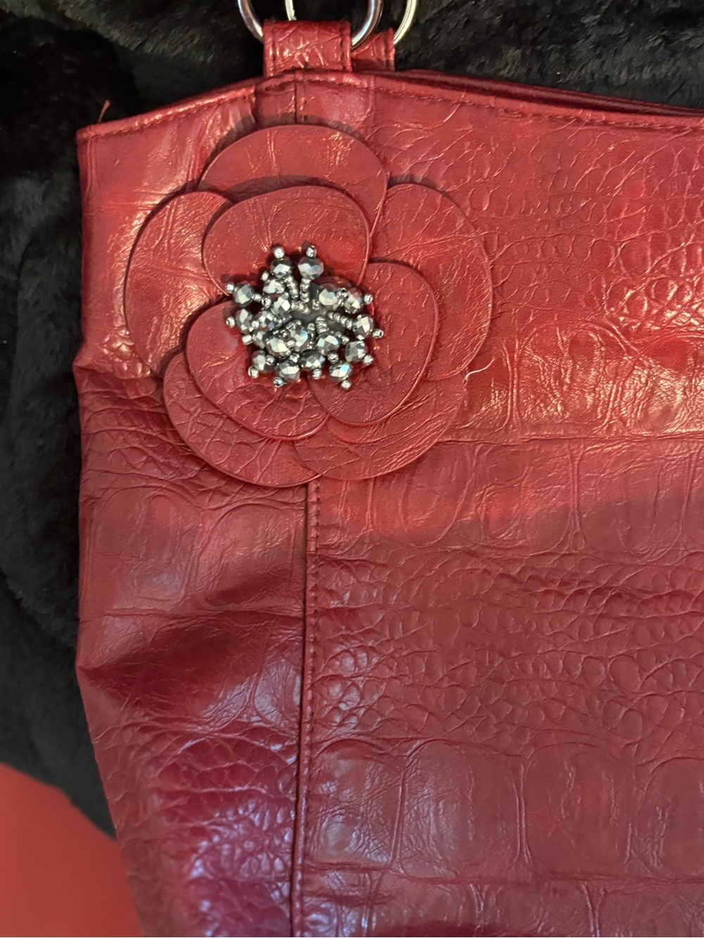 Red Floral Accent Leather Tote Bag - Picture 3 of 7